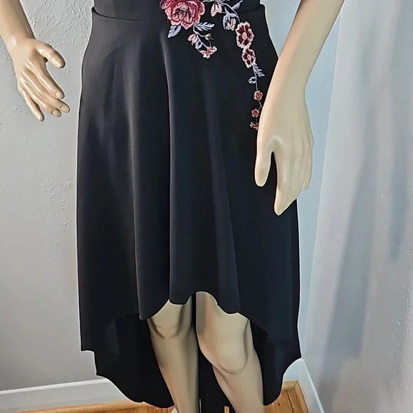 Xtraordinary High Low Floral dress Size 5 - Picture 5 of 15